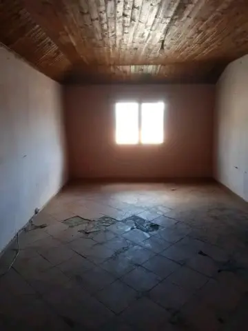 Trano Ahofa 2 ch. à louer — Tsimbazaza — 200 000 Ar | Fonenako