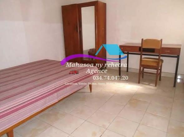 Appartement 2 ch. à louer — Ankadivato - photo 3