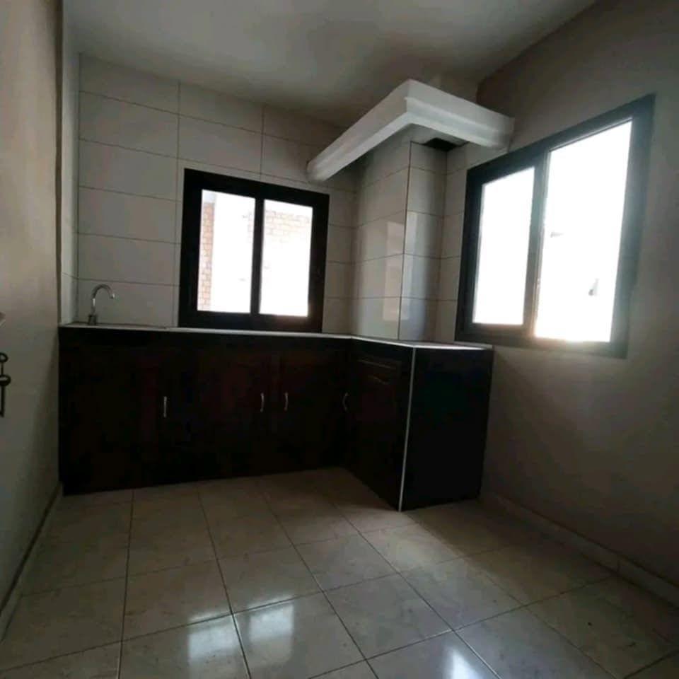 Appartement T4 standing 3 chambres — Behoririka, Antananarivo - photo 7