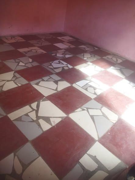 Maison 2 ch. à louer — Morarano - photo 1
