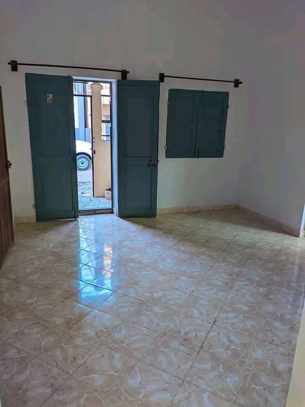 Maison 3 ch. à louer — Mahajanga - photo 2