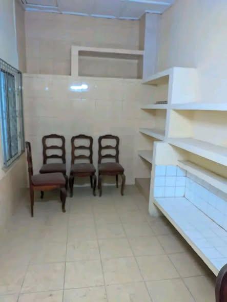 Maison 3 ch. à louer — Mahajanga - photo 3