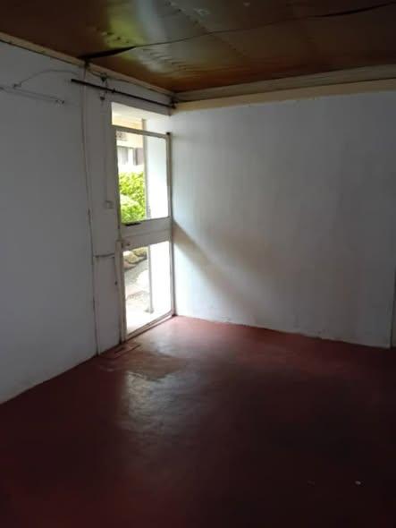 Appartement à louer — Analamahintsy - photo 2