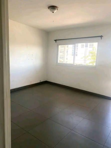 Appartement 1 ch. à louer — Anosizato - photo 1