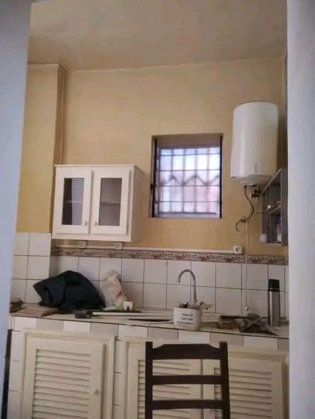 Trano Ahofa 1 ch. à louer — Ivandry - photo 1