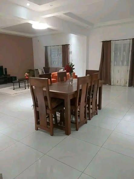 Maison 3 ch. à louer — Toamasina - photo 3