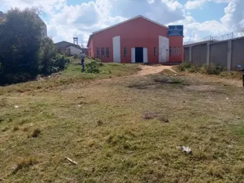 Terrain à vendre — Ambohidratrimo | Fonenako