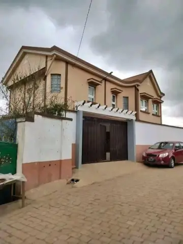Maison 3 ch. à vendre — Ambohidrapeto