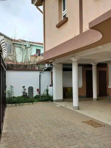 Maison 3 ch. à vendre — Ambohidrapeto - photo 4