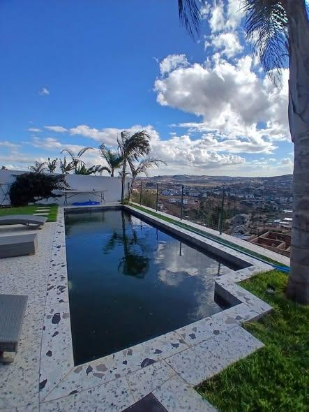 Maison 4 ch. à vendre — Ambohimangakely - photo 1