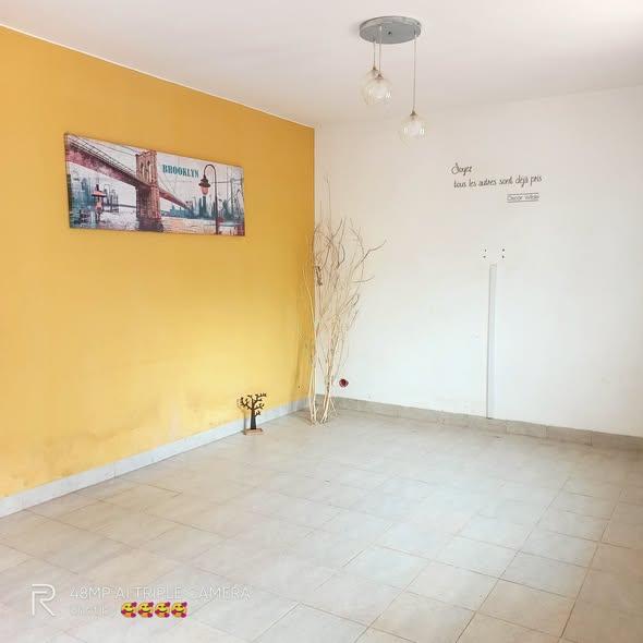 Maison 2 ch. à louer — Anosiala - photo 4