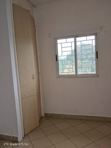 Maison 2 ch. à louer — Moramanga - photo 2