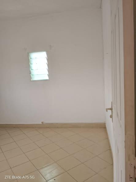 Maison 2 ch. à louer — Moramanga - photo 3