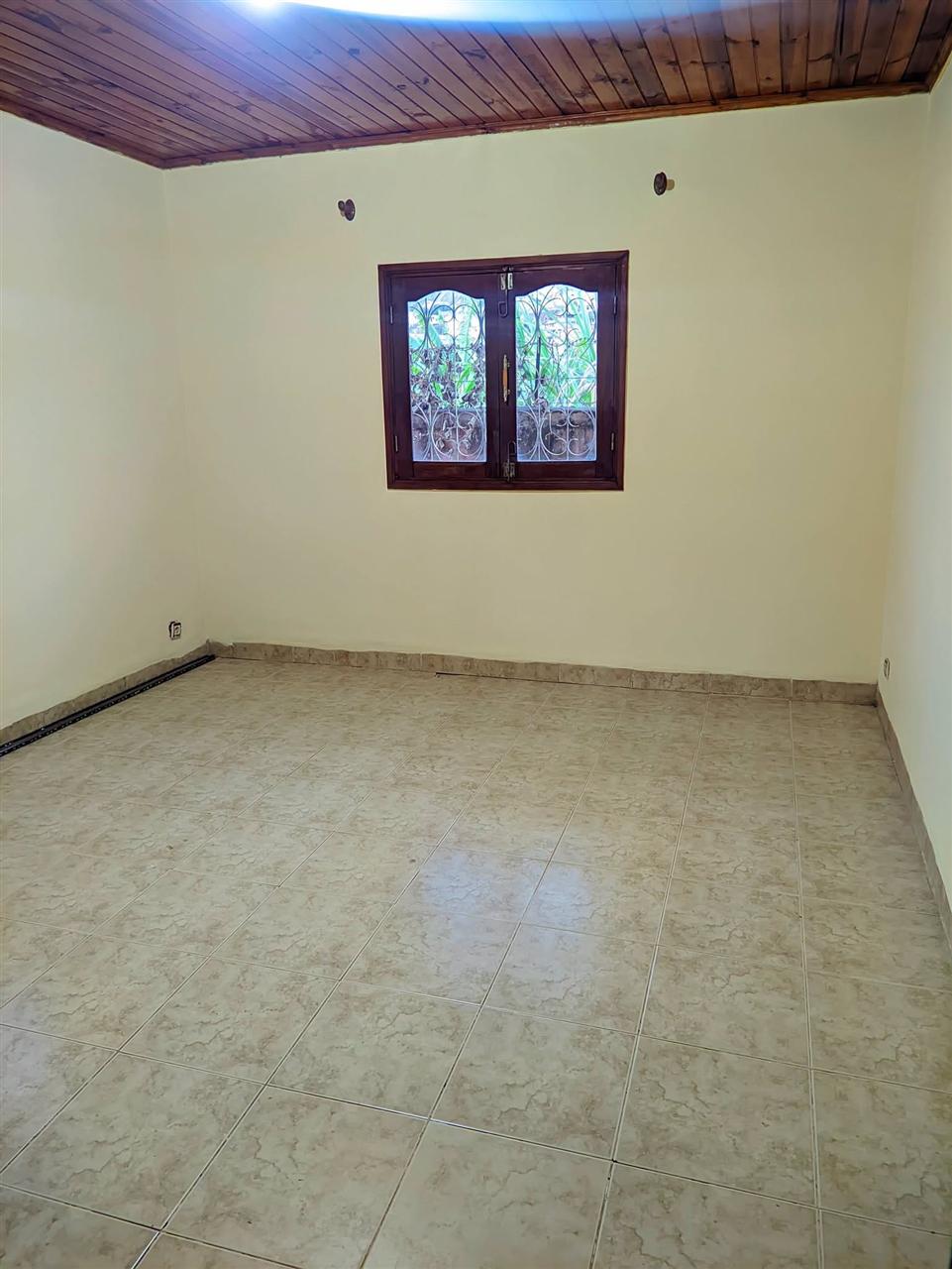 Appartement T3 dans villa — Ambolokandrina, Antananarivo - photo 5