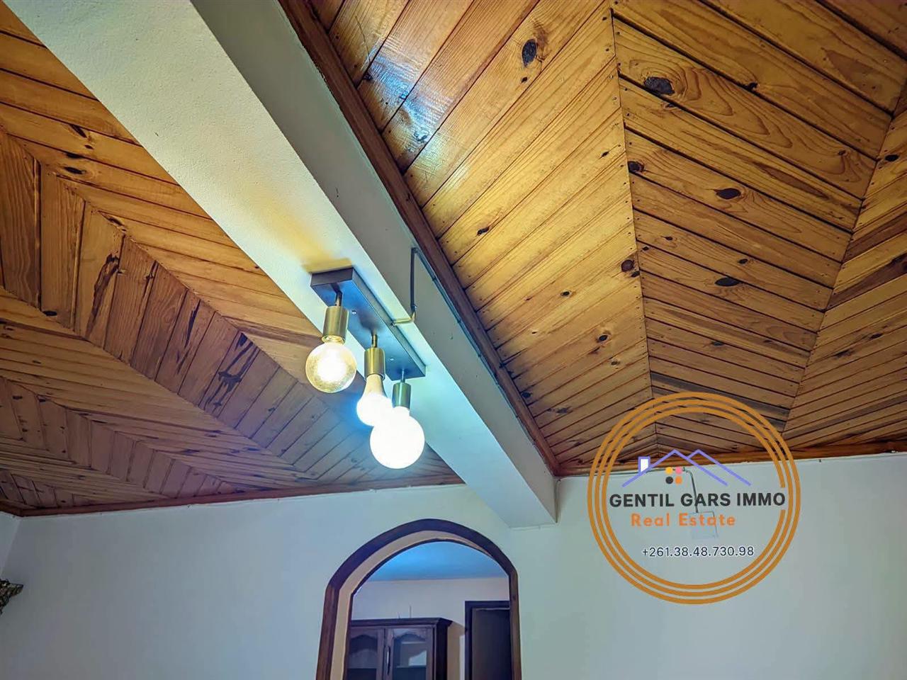 Appartement T3 dans villa — Ambolokandrina, Antananarivo - photo 8