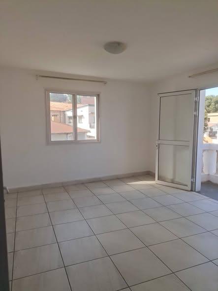 Maison 2 ch. à louer — Betongolo - photo 3