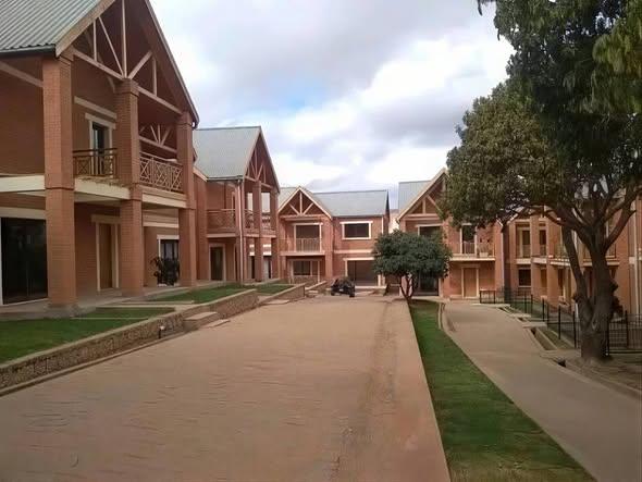 Maison 2 ch. à louer — Antananarivo - photo 1