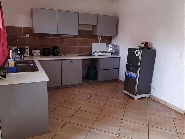 Maison 2 ch. à louer — Antananarivo - photo 3