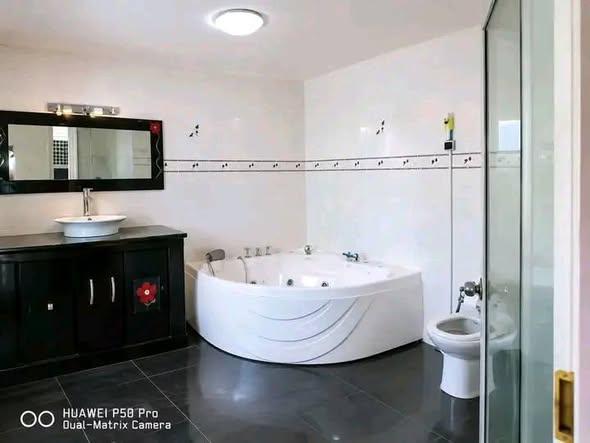 Appartement 3 ch. à louer — Antehiroka - photo 5