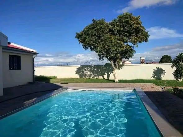 Maison 3 ch. à louer — Ambohitrimanjaka - photo 2