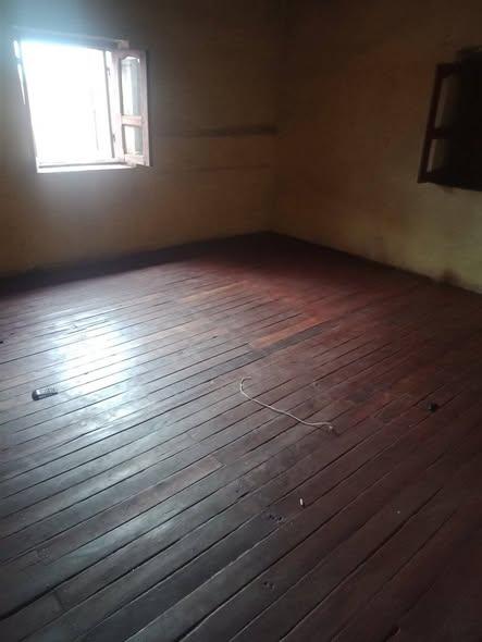 Maison 1 ch. à louer — Manjakaray - photo 1