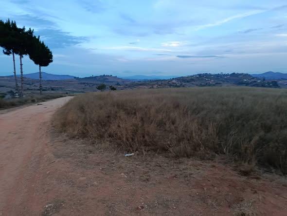 Terrain 50 000 m² à vendre — Vontovorona - photo 4