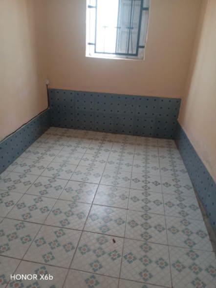 Maison 3 ch. à louer — Mandroseza - photo 3