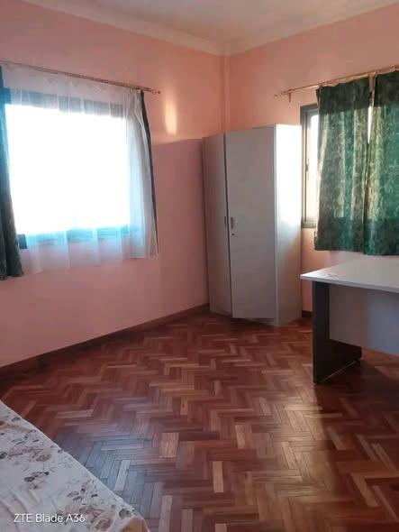 Bureau 3 ch. à louer — Ambohimangakely - photo 2