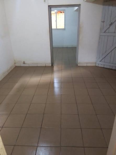 Appartement 4 ch. à louer — Ambohipo - photo 2