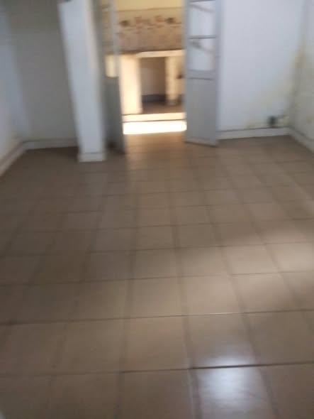 Appartement 4 ch. à louer — Ambohipo - photo 4