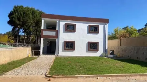 Maison 2 ch. 16 m² à vendre… — 220 000 000 Ar | Fonenako