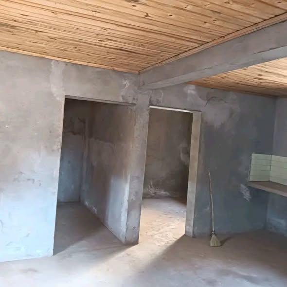 Maison 2 ch. à vendre — Andoharanofotsy - photo 2
