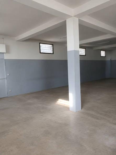 Entrepôt 160 m² à louer — Ivandry - photo 2