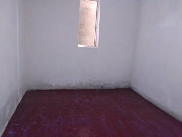 Maison 1 ch. à louer — Ambohipo - photo 1