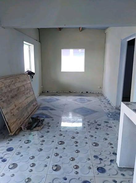 Maison 2 ch. à louer — Mangarivotra - photo 3
