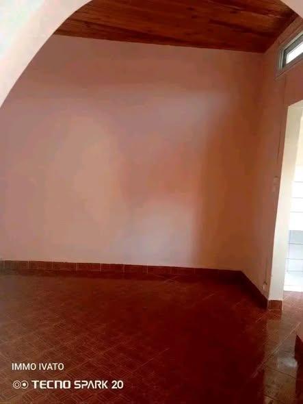 Appartement 2 ch. à louer — Antehiroka - photo 5