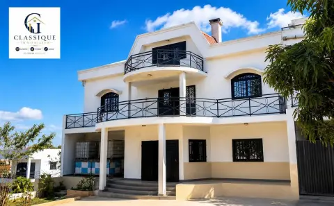 Villa 3 chambres avec grand terrain… — 2 000 000 Ar | Fonenako