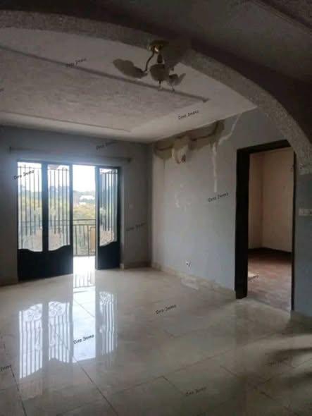 Appartement 2 ch. à louer — Alarobia - photo 2