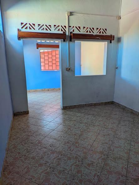 Maison 2 ch. à louer — Mahajanga - photo 4