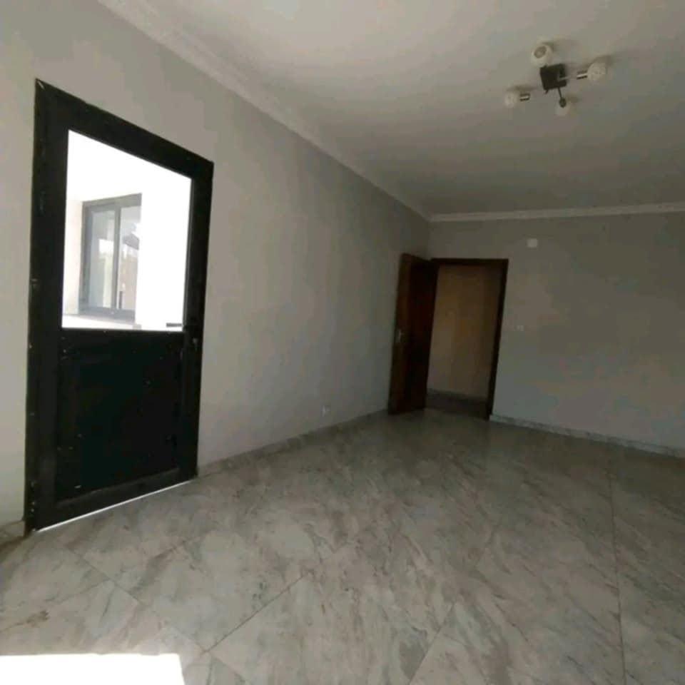 Appartement T4 de standing — Behoririka, Antananarivo - photo 2