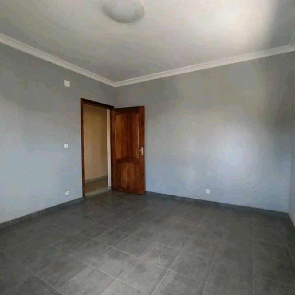 Appartement T4 de standing — Behoririka, Antananarivo - photo 6