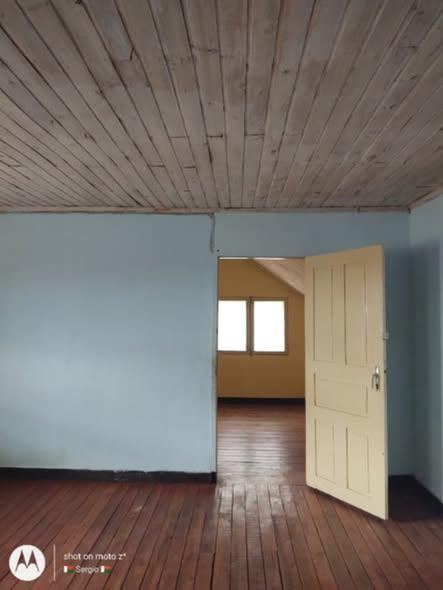 Maison 4 ch. à louer — Talatamaty - photo 5