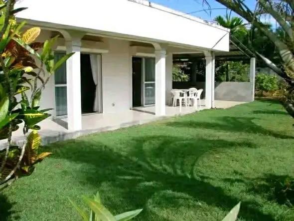 Maison 2 ch. à louer — Toamasina - photo 3
