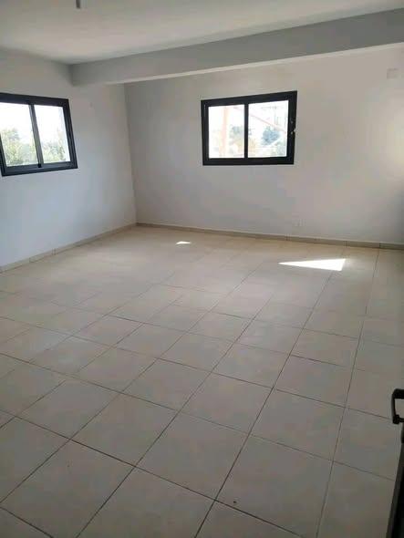 Appartement 2 ch. 388 m² à louer — Ambatobe - photo 1