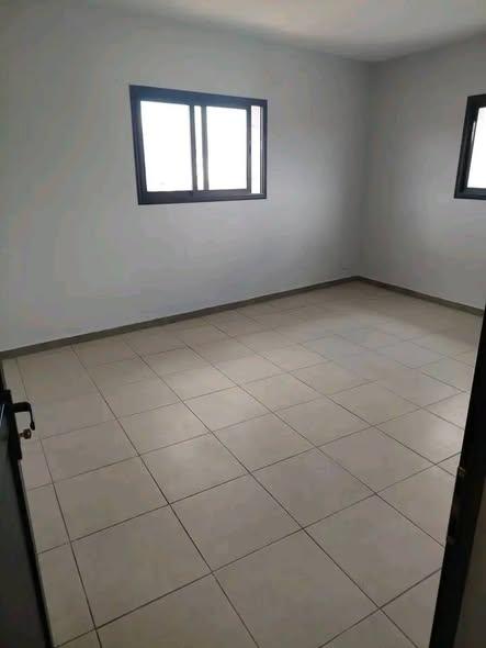 Appartement 2 ch. 388 m² à louer — Ambatobe - photo 2