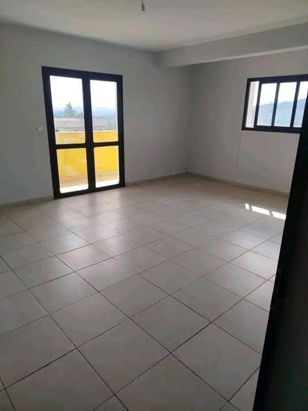 Appartement 2 ch. 388 m² à louer — Ambatobe - photo 5