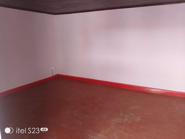 Appartement 2 ch. à louer — Ambohibao - photo 2