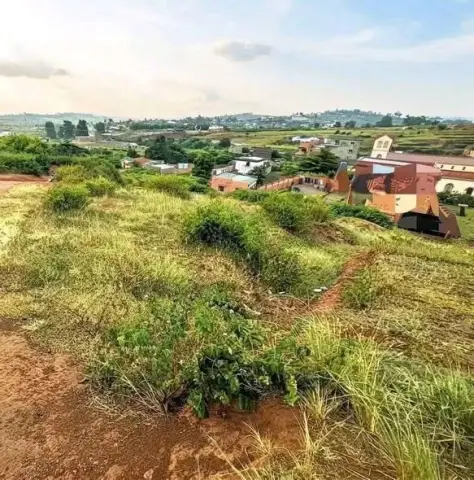 Terrain 600 m² à vendre — Ambohijanaka — 37 000 000 Ar | Fonenako