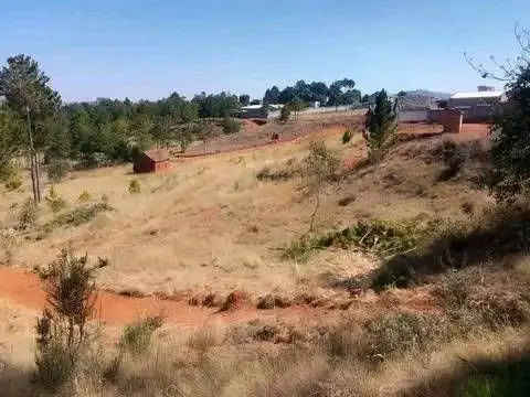 Terrain titré et borné 1 000 m²… — 55 000 000 Ar | Fonenako