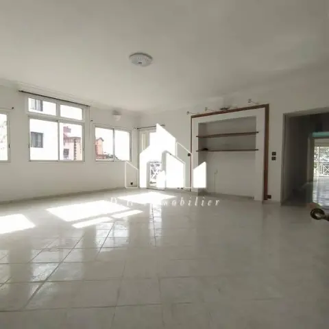 Appartement 2 ch. à louer — Faravohitra
